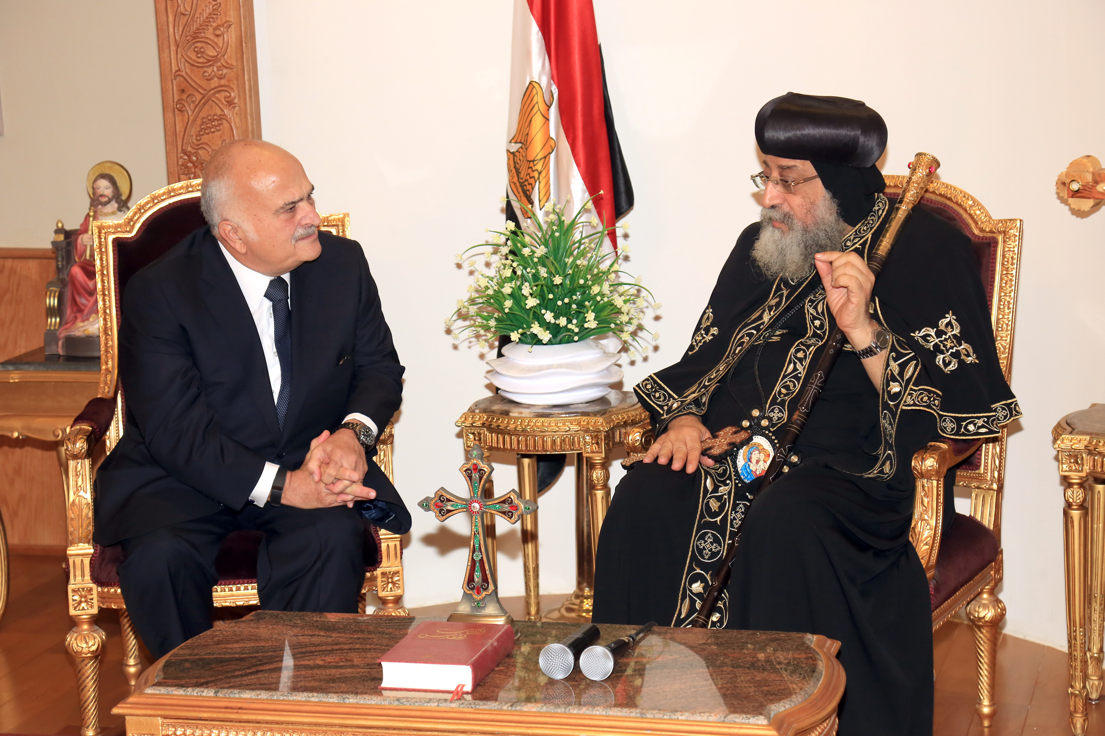 زيارة القاهرة
